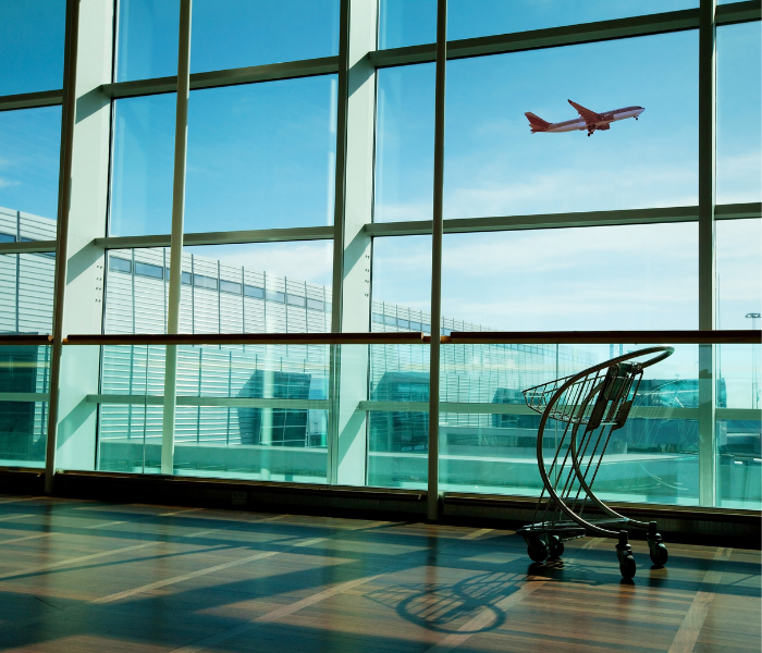 Corporate and Hotel Transfers in NYC Professional Airport Transportation for Business Travelers and Groups-3