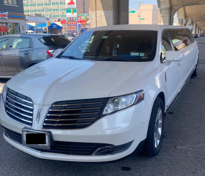 Chauffeured Limousine Rental Service in NYC